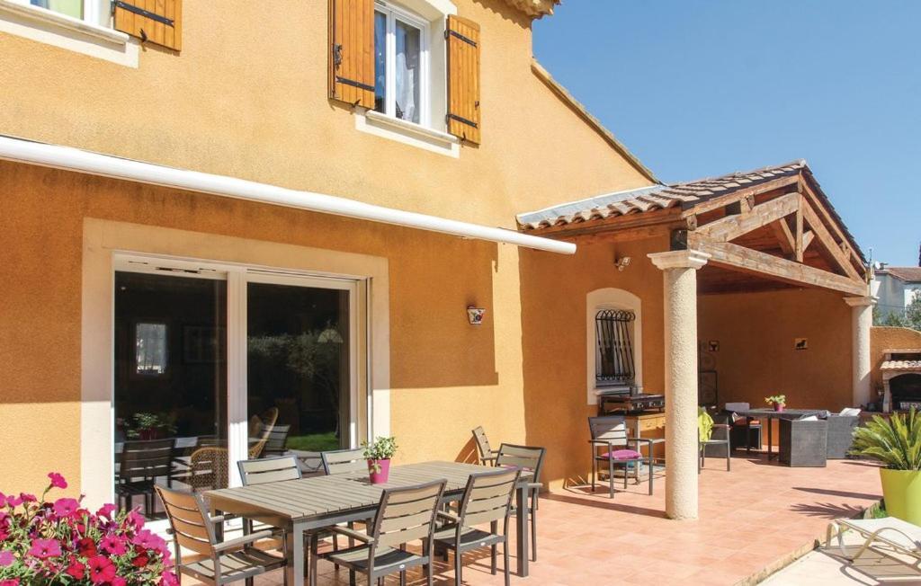 VILLA FLAMENCA - piscine chauffée Châteaurenard Exterior foto